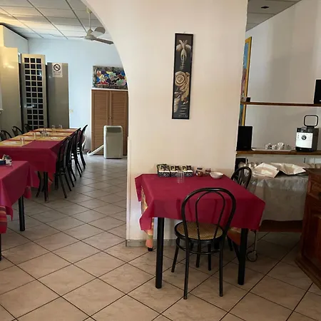 La Del Re מלון Crevalcore